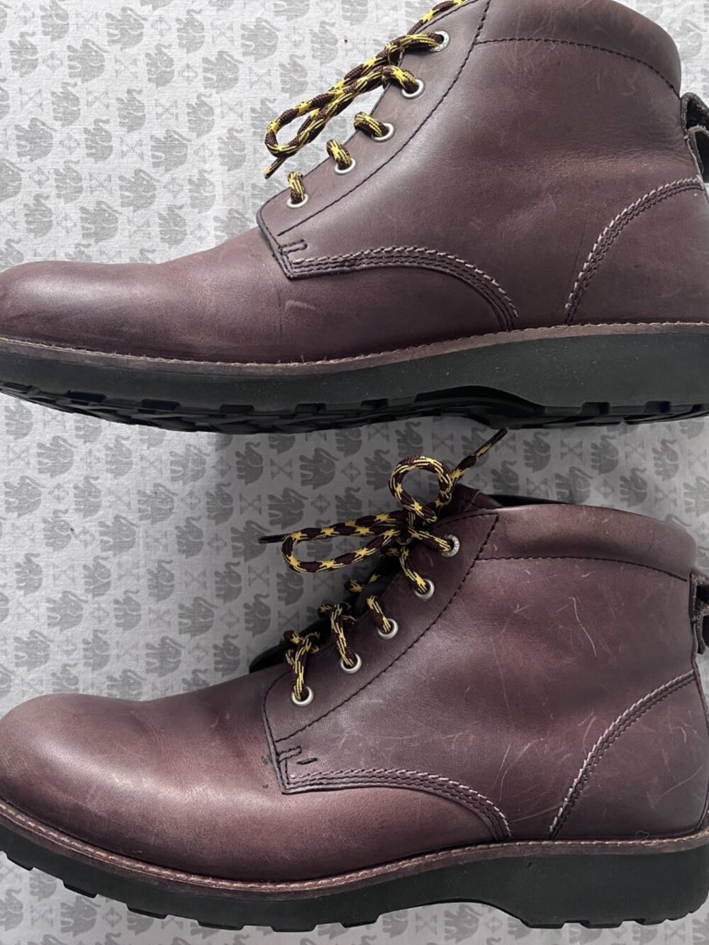 ECCO Men's Brown Leather Lace-Up Boots - Picture 3 of 11